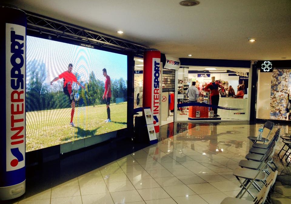 Magik en la inauguración de Intersport Martiánez